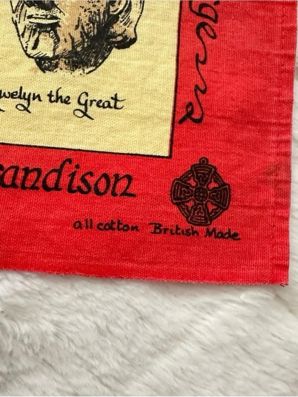 Vintage Castell Caernarfon Castle Red Tea Towel tapestry banner wall hang